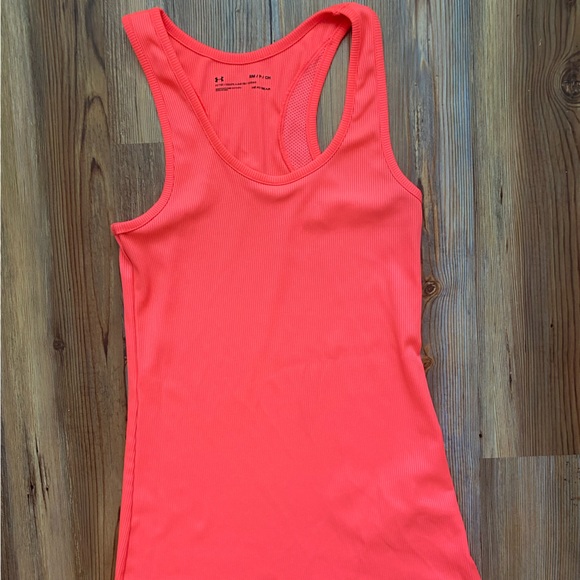 Under Armor Tanks Bundle L/S - Picture 5 of 10